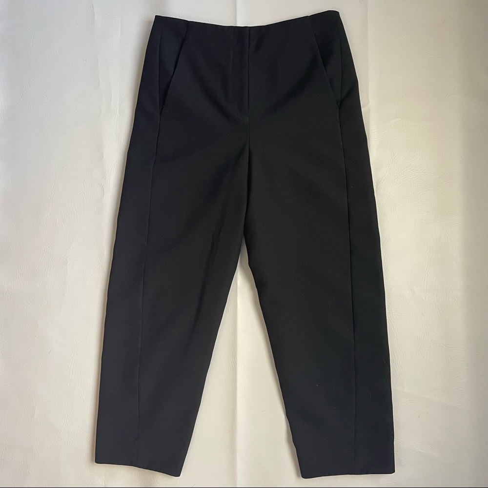 COS Black cropped High rise Black pants in size 4